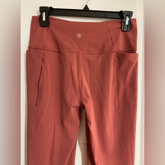 Athleta Transcend Stash Straight Leg High Waist Slit Pockets Leggings Size Large - Picture 10 of 13